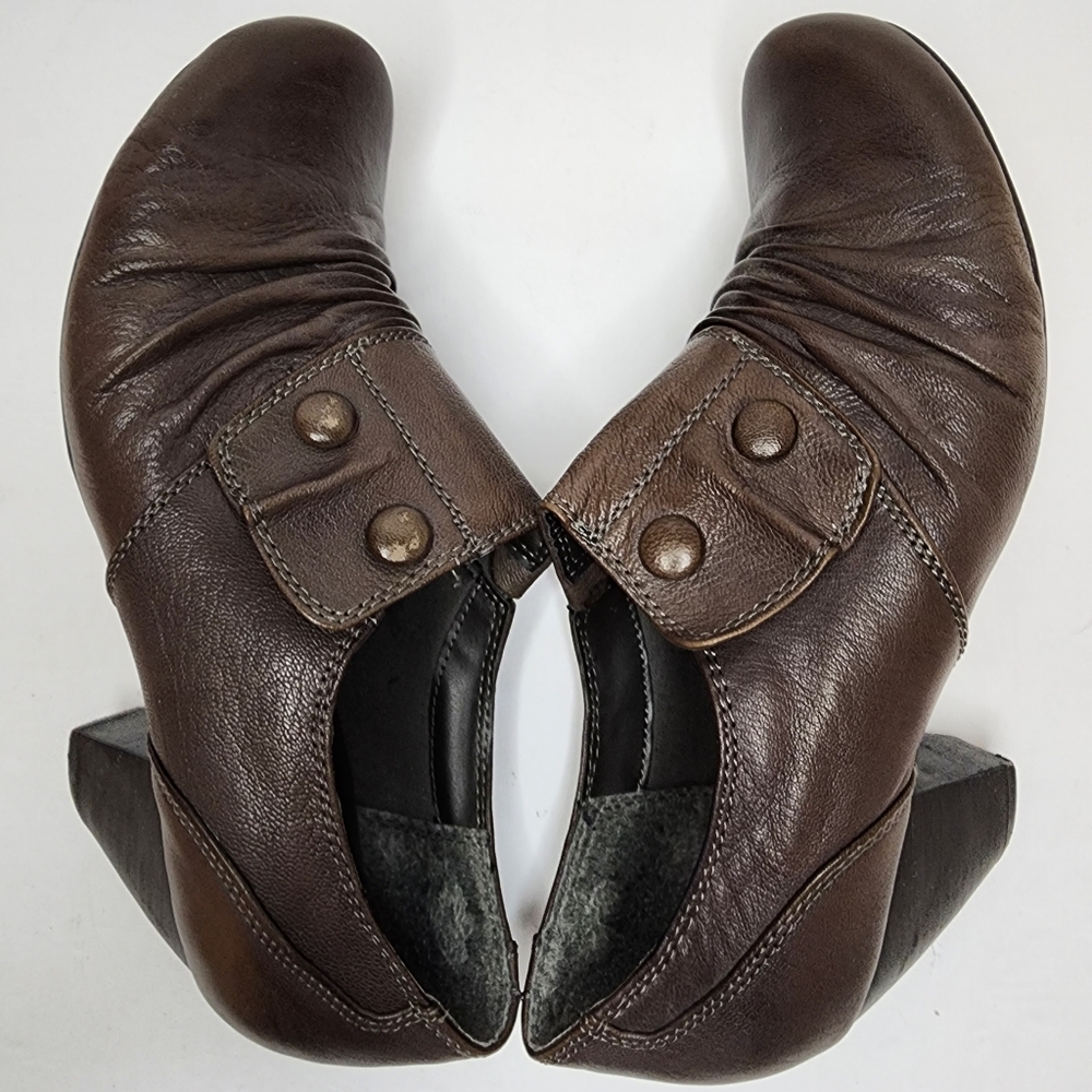 BareTraps‎ Boots Womens 10M Tyley Ankle Booties Brown Leather 2.75" Heels - Picture 7 of 11